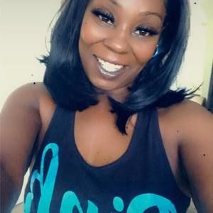 Meet your Posher, Antionette